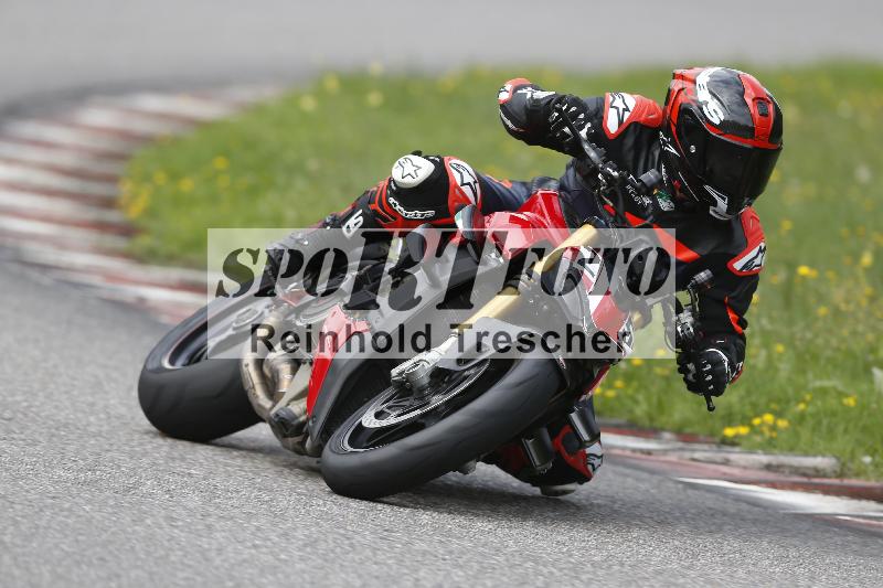 /37 28.07.2025 Dunlop Ride und Test Day ADR/Einsteiger gruen/25